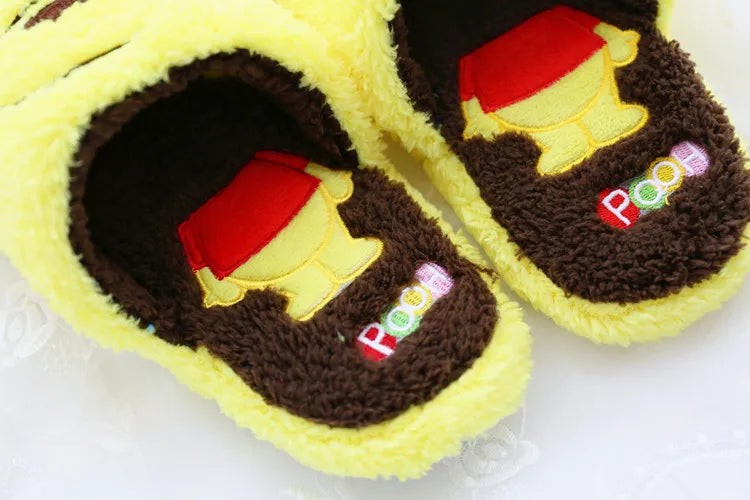 Pantufas Disney de Pelúcia – Stitch, Ursinho Pooh e Alien