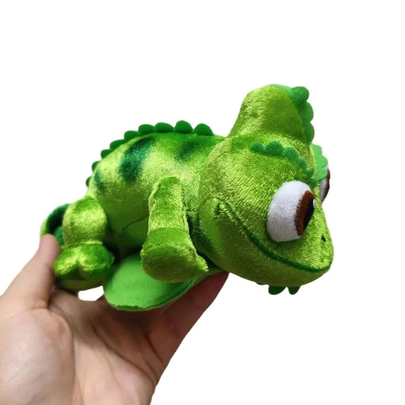 đŠ PelĂșcia Pascal 15cm | CamaleĂŁo da Rapunzel â Disney Enrolados