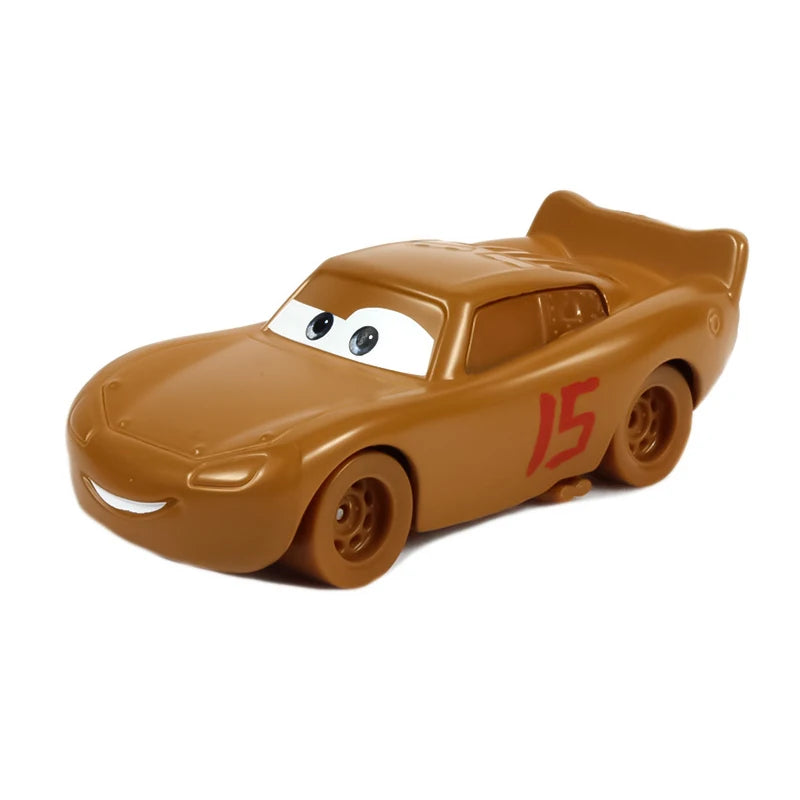 Disney Pixar Carros | Relâmpago McQueen, Jackson Storm e Outros