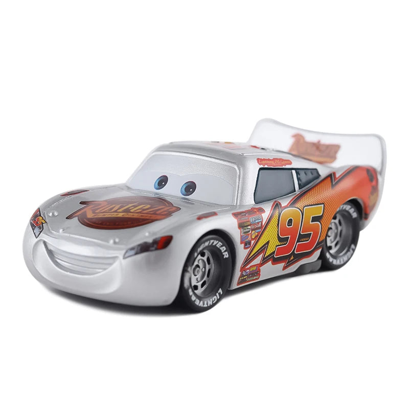Disney Pixar Carros | Relâmpago McQueen, Jackson Storm e Outros