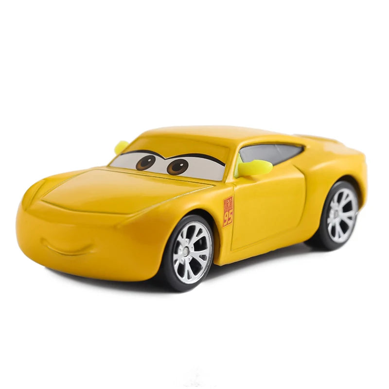 Disney Pixar Carros | Relâmpago McQueen, Jackson Storm e Outros