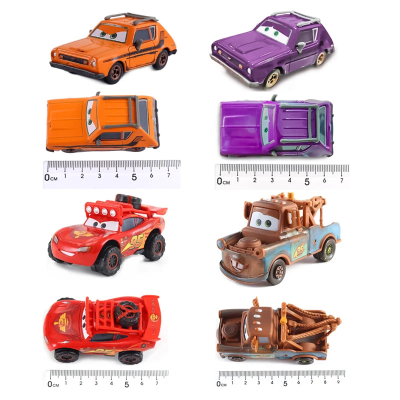 Disney Pixar Carros | Relâmpago McQueen, Jackson Storm e Outros