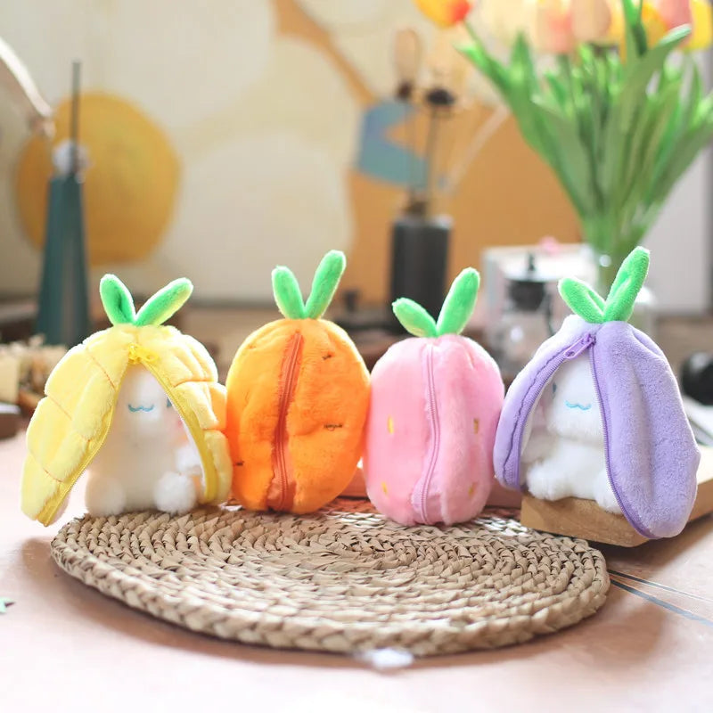 🐰🍓 Pelúcia Coelhinho Frutinhas | Morango, Abacaxi, Uvinha e Cenoura