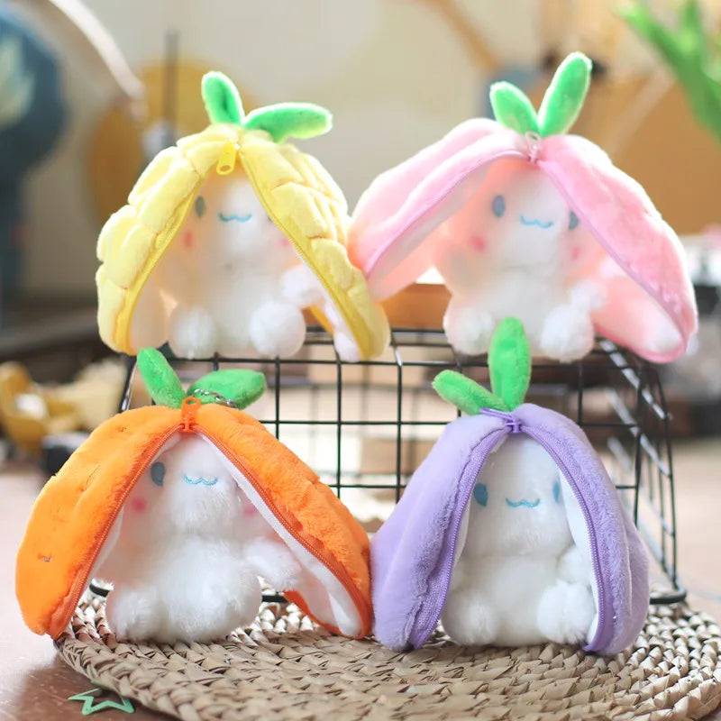 🐰🍓 Pelúcia Coelhinho Frutinhas | Morango, Abacaxi, Uvinha e Cenoura