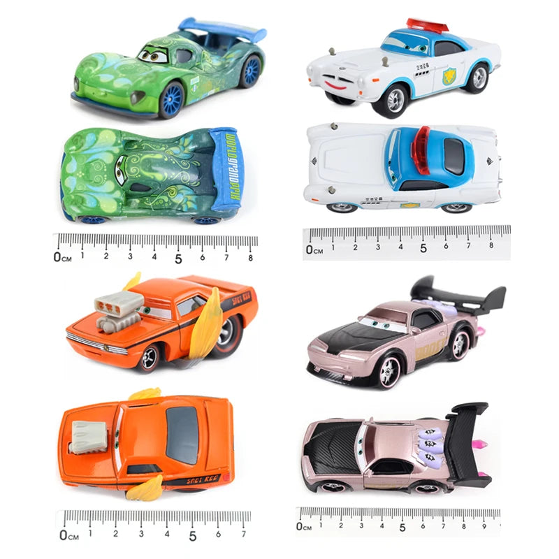 Disney Pixar Carros | Relâmpago McQueen, Jackson Storm e Outros